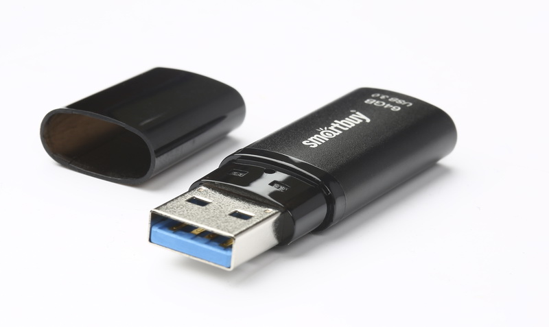 USB 3.0 флэш-диск Smartbuy X-Cut Black 64Gb(3) USB 3.0 флэш-диск Smartbuy X-Cut Black 64Gb